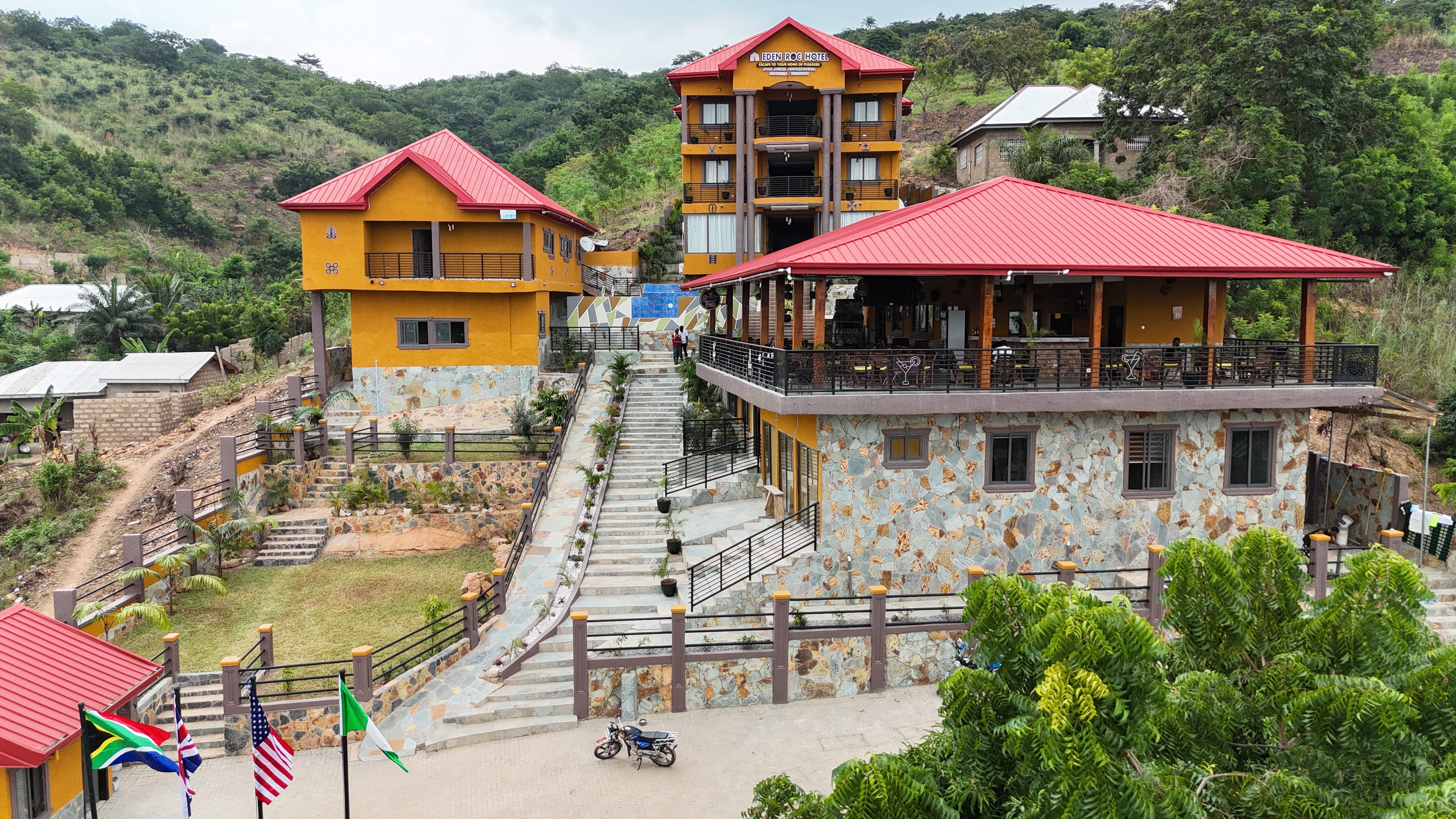 Eden Roc Hotel — day time